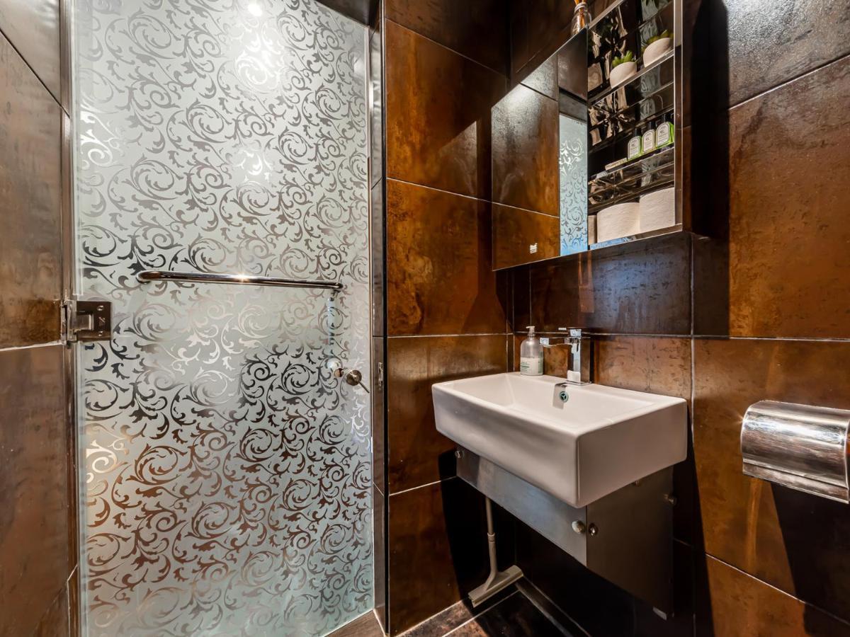 Pass The Keys - Holborn Apartment Close To Everything London Kültér fotó