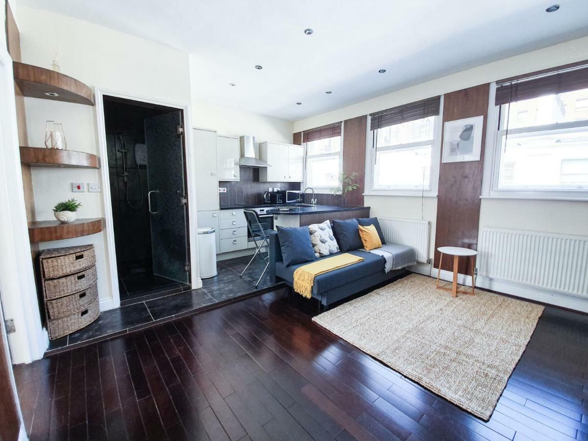 Pass The Keys - Holborn Apartment Close To Everything London Kültér fotó